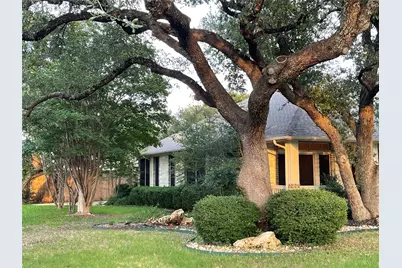 120 W Brazos Drive, Georgetown, TX 78628 - Photo 1