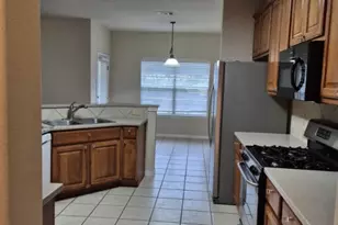 808 Busleigh Castle Way, Pflugerville, TX 78660 - Photo 7