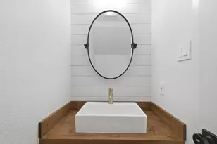 25429 Cove Dr, Spicewood, TX 78669 - Photo 19