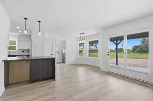 25429 Cove Dr, Spicewood, TX 78669 - Photo 5