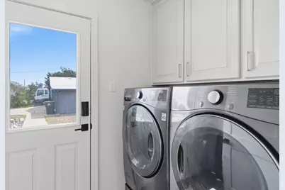 25429 Cove Drive, Spicewood, TX 78669 - Photo 21