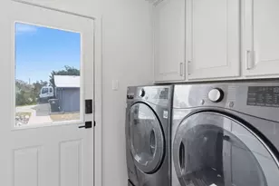 25429 Cove Dr, Spicewood, TX 78669 - Photo 21