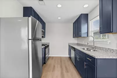 2615 Ektom Drive #D, Austin, TX 78745 - Photo 5