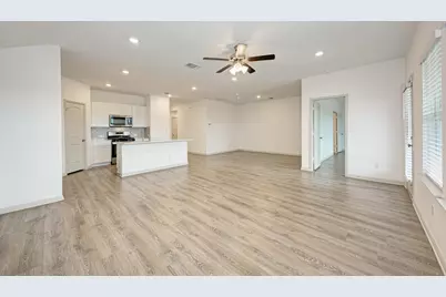 1002 Austin Bayou Drive, Hutto, TX 78634 - Photo 17