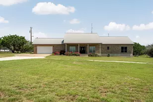 2110 Co Rd 285, Liberty Hill, TX 78642 - Photo 1