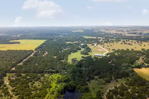 2110 Co Rd 285, Liberty Hill, TX 78642 - Photo 35