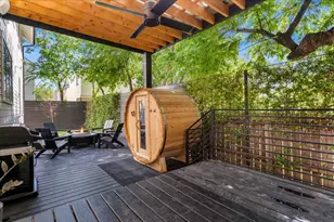 1306 Clifford Ave, Austin, TX 78702 - Photo 31