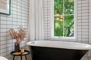 1306 Clifford Ave, Austin, TX 78702 - Photo 23