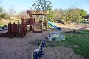 6925 Robert Dixon Dr, Austin, TX 78749 - Photo 37