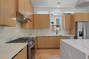 909 Payne Ave, Austin, TX 78757 - Photo 7