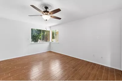 10218 Missel Thrush Drive, Austin, TX 78750 - Photo 13