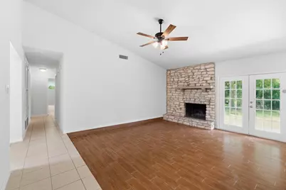 10218 Missel Thrush Drive, Austin, TX 78750 - Photo 3