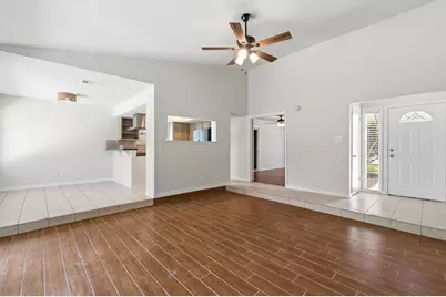 10218 Missel Thrush Drive, Austin, TX 78750 - Photo 5