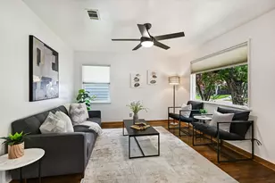 3013 E 18th St, Austin, TX 78702 - Photo 5