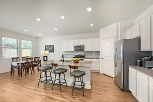 10221 Buster Dr, Austin, TX 78748 - Photo 13