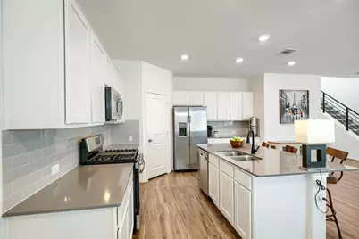 10221 Buster Drive, Austin, TX 78748 - Photo 15
