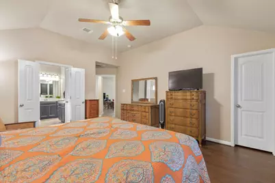 162 Sugar Creek, Buda, TX 78610 - Photo 15