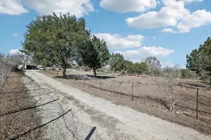 2001 Goforth Rd, Kyle, TX 78640 - Photo 25