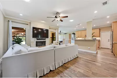 801 Mountain Crest Drive, Wimberley, TX 78676 - Photo 9