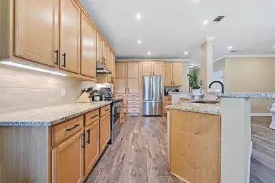 801 Mountain Crest Drive, Wimberley, TX 78676 - Photo 13