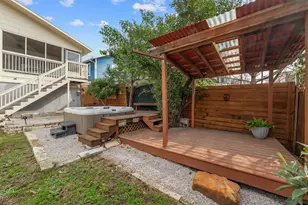 2001 E 8th St, Austin, TX 78702 - Photo 29