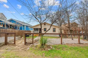 2001 E 8th St, Austin, TX 78702 - Photo 25