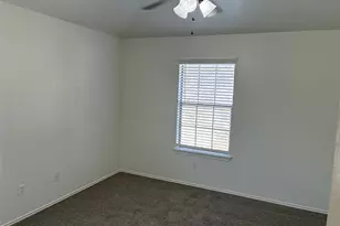 9201 Brodie Ln, Austin, TX 78748 - Photo 19