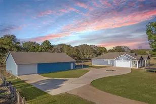 1880 E Hwy 21, Paige, TX 78659 - Photo 1