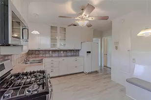 1202 Norwood Rd, Austin, TX 78722 - Photo 19
