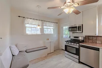 1202 Norwood Road, Austin, TX 78722 - Photo 17