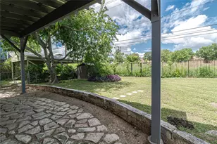 1202 Norwood Rd, Austin, TX 78722 - Photo 31