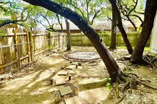 7103 Woodhue Ct, Austin, TX 78745 - Photo 37