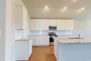 20005 Schatz Wy, Manor, TX 78653 - Photo 7