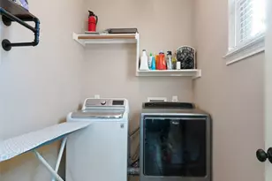 1712 Lynnville Trail, Austin, TX 78727 - Photo 23