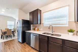 322 Arnage Dr, Hutto, TX 78634 - Photo 13