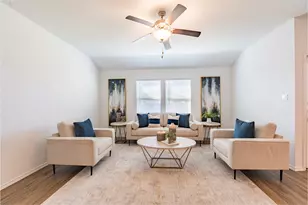 322 Arnage Dr, Hutto, TX 78634 - Photo 3