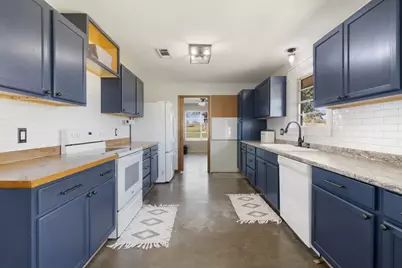 950 S Fm 486, Thorndale, TX 76577 - Photo 7