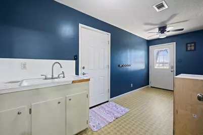 950 S Fm 486, Thorndale, TX 76577 - Photo 19