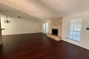 214 Meadowlakes Dr, Meadowlakes, TX 78654 - Photo 13