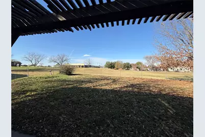 214 Meadowlakes Drive, Meadowlakes, TX 78654 - Photo 15