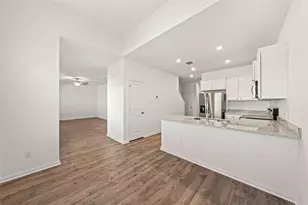 116 Desert Hare Dr, Jarrell, TX 76537 - Photo 3