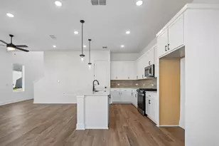 1408 Rambling Rose Rd, Austin, TX 78745 - Photo 9