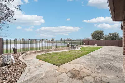 204 Norcia Loop, Liberty Hill, TX 78642 - Photo 3