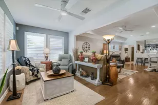 200 Comal Ln, Georgetown, TX 78633 - Photo 9