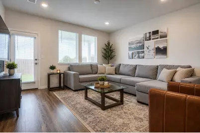 513 Emerald Cove, Georgetown, TX 78626 - Photo 5