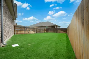 513 Emerald Cv, Georgetown, TX 78626 - Photo 21