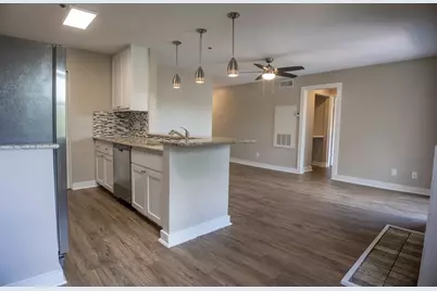 1306 Norwalk Lane #305, Austin, TX 78703 - Photo 5