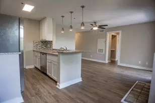 1306 Norwalk Ln, Austin, TX 78703 - Photo 5