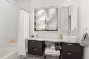 2936 E 14th St, Austin, TX 78702 - Photo 17