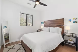 2936 E 14th St, Austin, TX 78702 - Photo 15